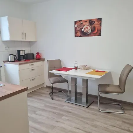 Daire Zentrale, Liebevoll Eingerichtete Monheim am Rhein